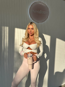  KNOTTED LONG SLEEVE CROP WHITE