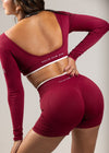 CORE LONG SLEEVE CROP CHERRY