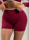 CORE SHORTS CHERRY